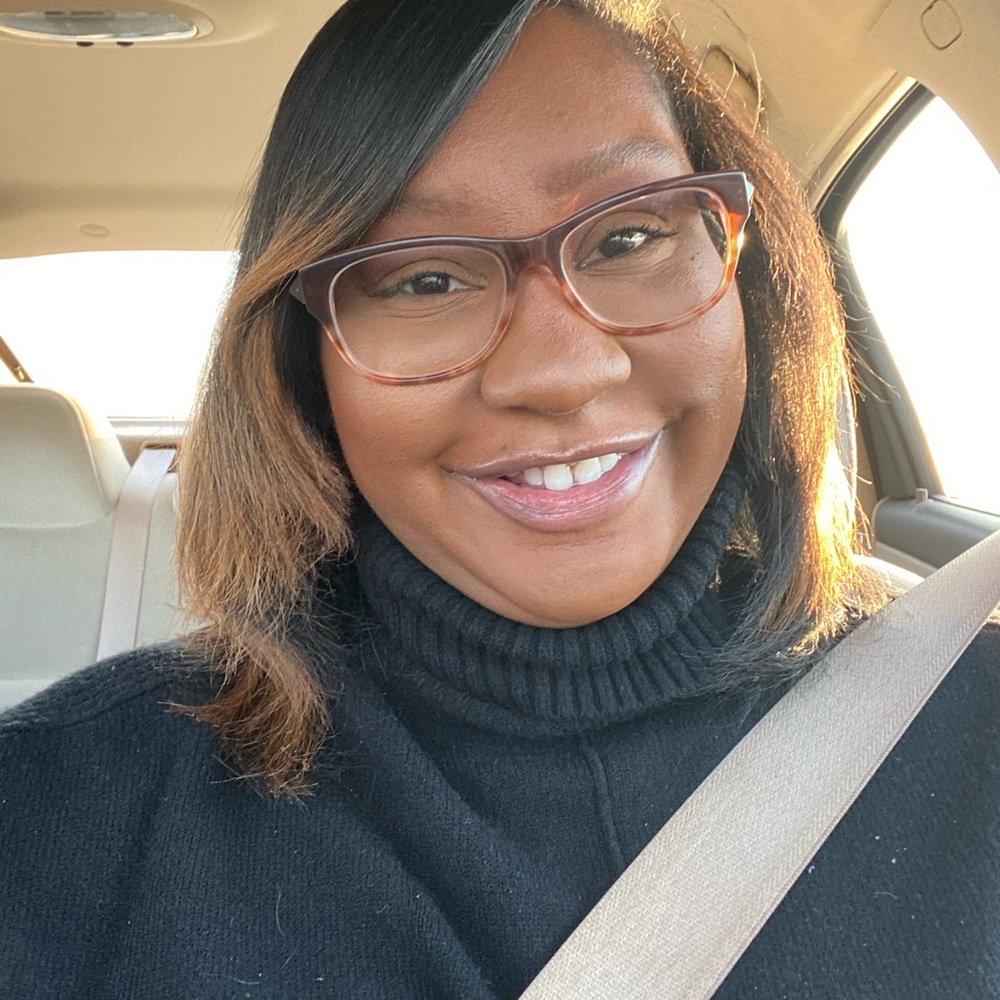 Meet your Posher, Damenya!